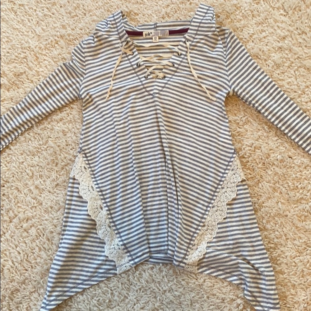 Jolt T-Shirt w/ Hood Size: XSmall